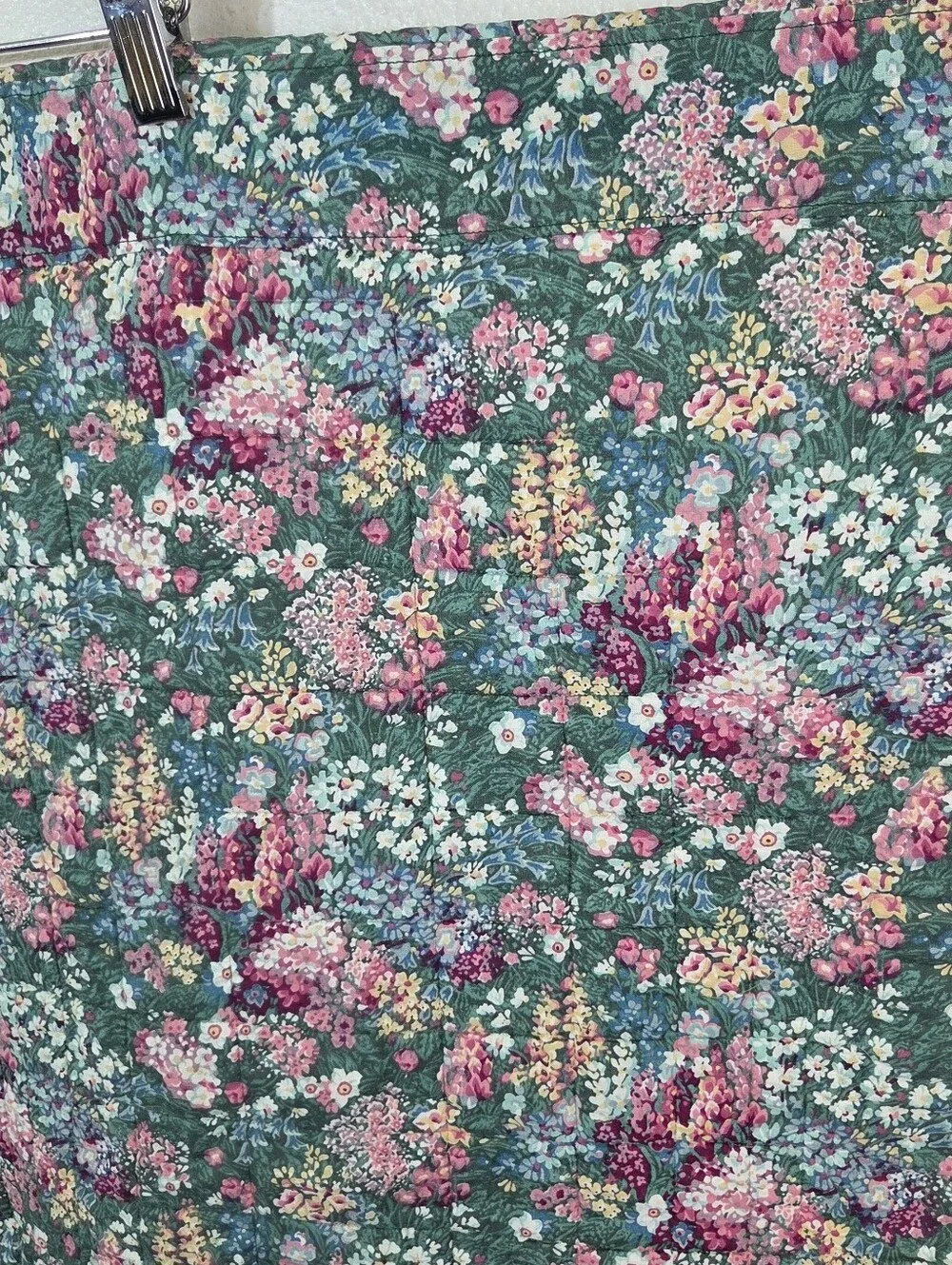 Handmade Patchwork Quilt Wall Hanging 34x33 Heart Floral Cottagecore Farmhouse